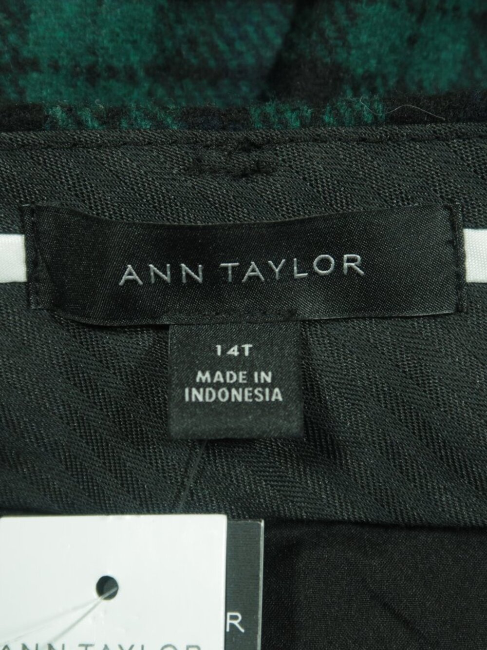 Ann Taylor The Jayne Trousers Pants Womens 14T Blackwatch Plaid Relaxed New - Picture 4 of 8